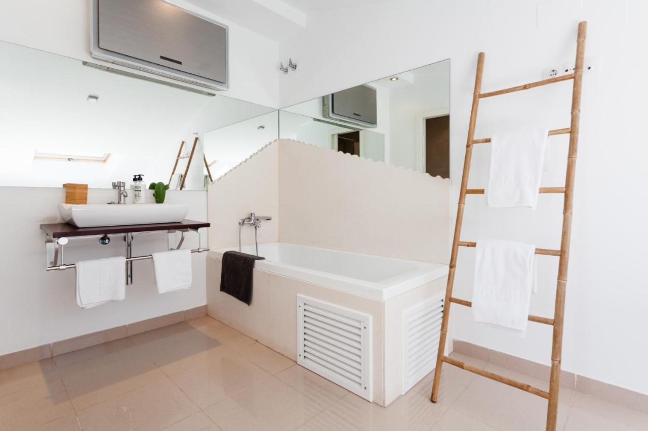 Sunset Boutique Duplex Apartment Калондж Екстериор снимка