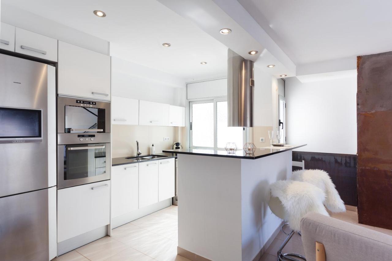 Sunset Boutique Duplex Apartment Калондж Екстериор снимка